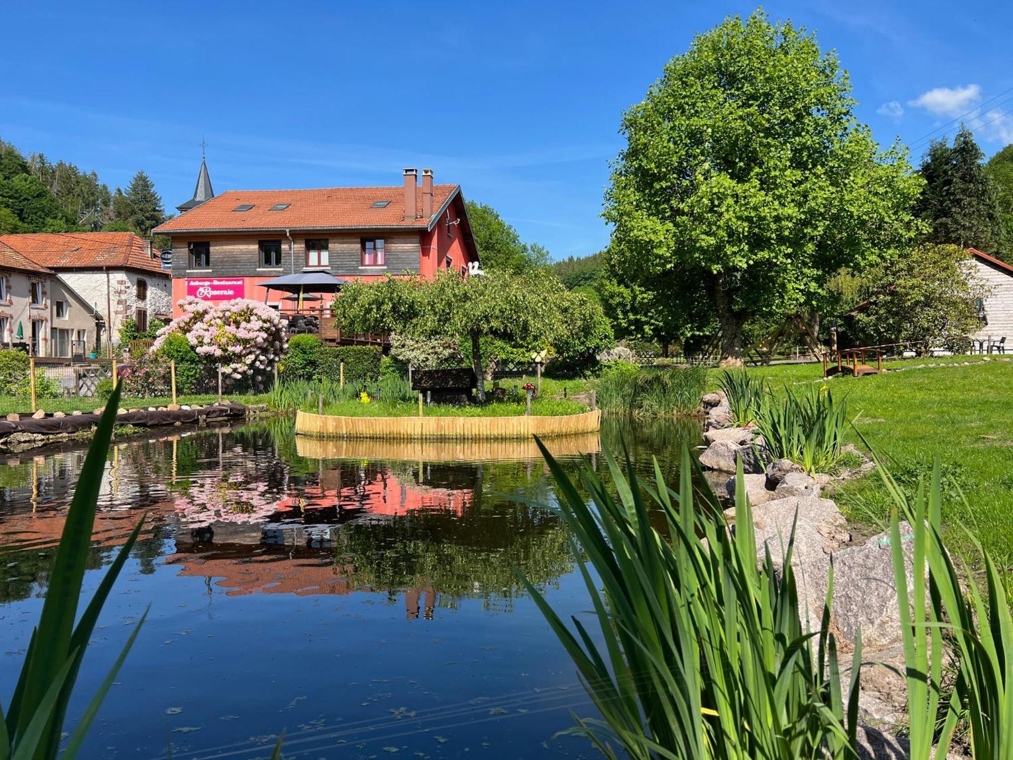 Auberge Restaurant La Roseraie Grandrupt Ngoại thất bức ảnh